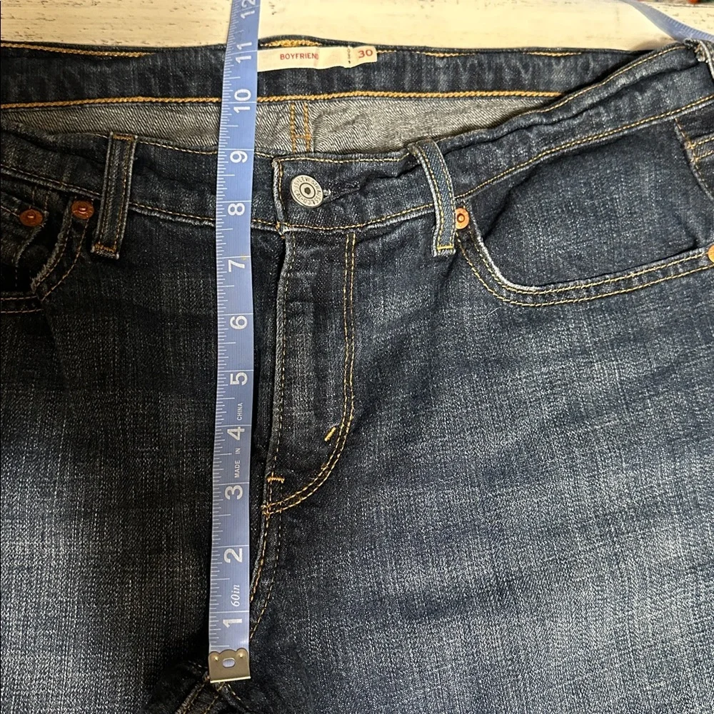Levi’s Boyfriend Jeans Size 30 - Picture 6 of 12